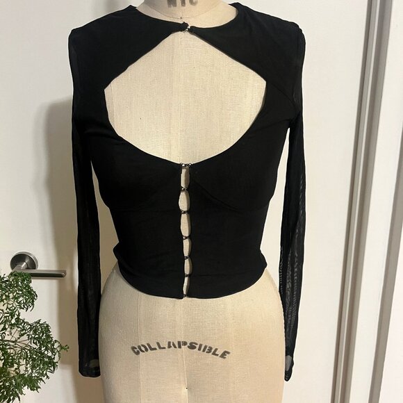 SUPERDOWN Katherine Hook and Eye Top Size Small - Picture 9 of 9